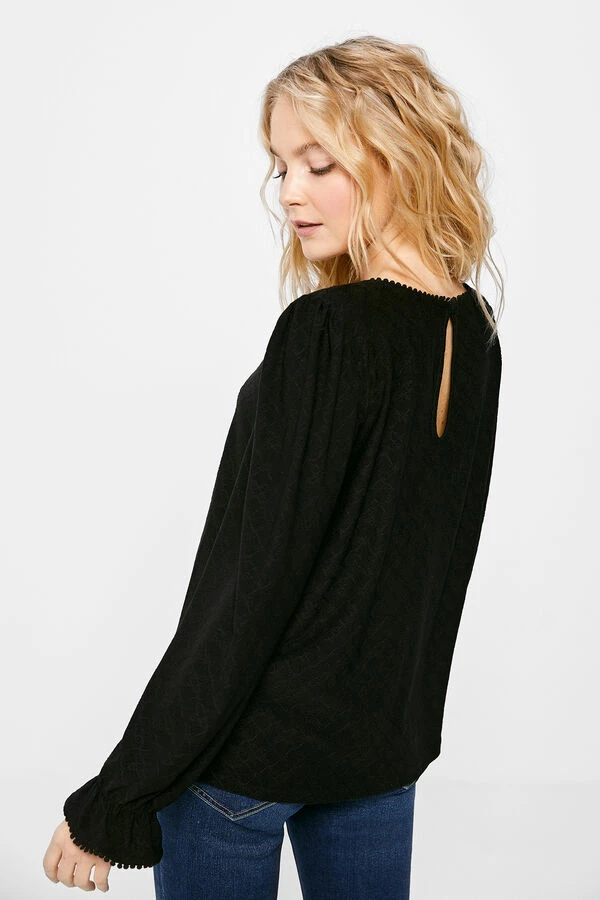 Springfield Blusa Negra Bordado Suizo - Imagen 3
