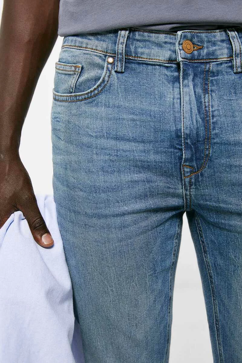 Springfield Jeans Skinny Lavado Medio Ensuciado - Imagen 7