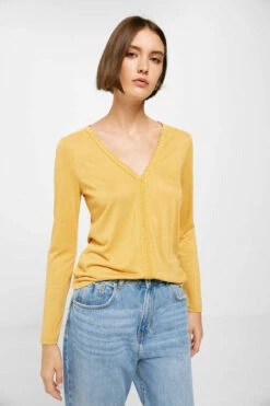 Springfield Camiseta Cinta Lace Escote